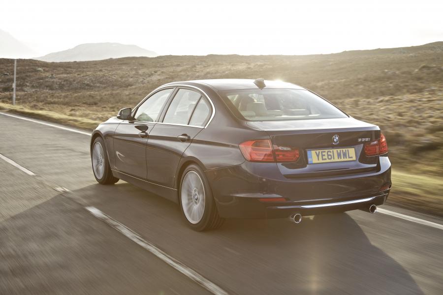 BMW 335iLuxury 2012 года  (UK) (фото 18 из 33)